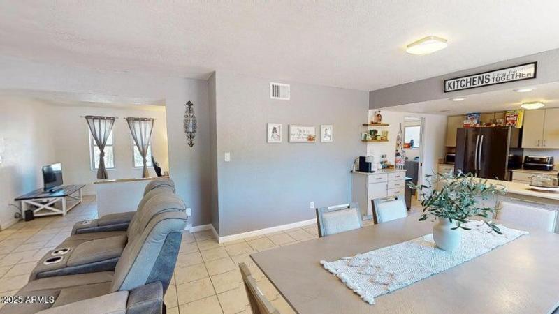 20250504195932726760000000-o