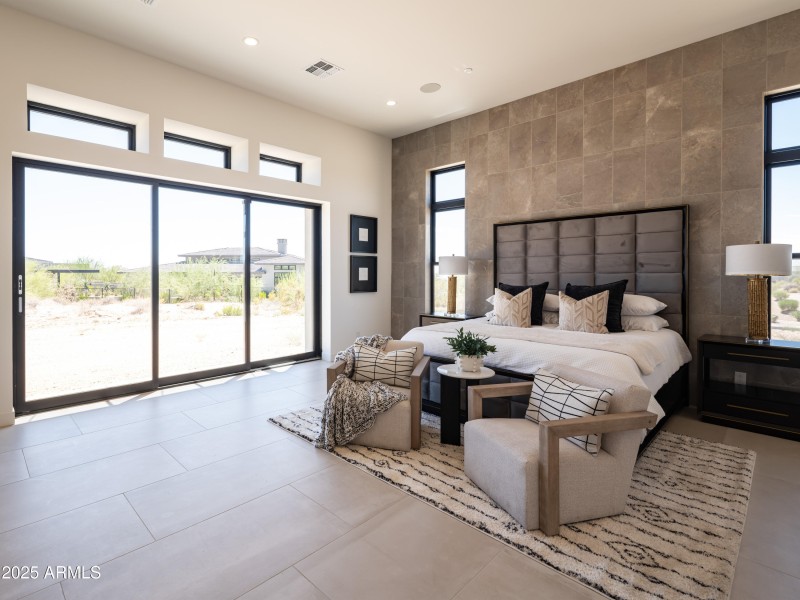 Spacious Primary Suite