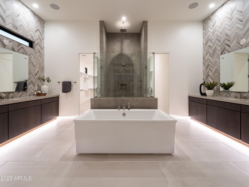Spa-Like Primary Bathroom