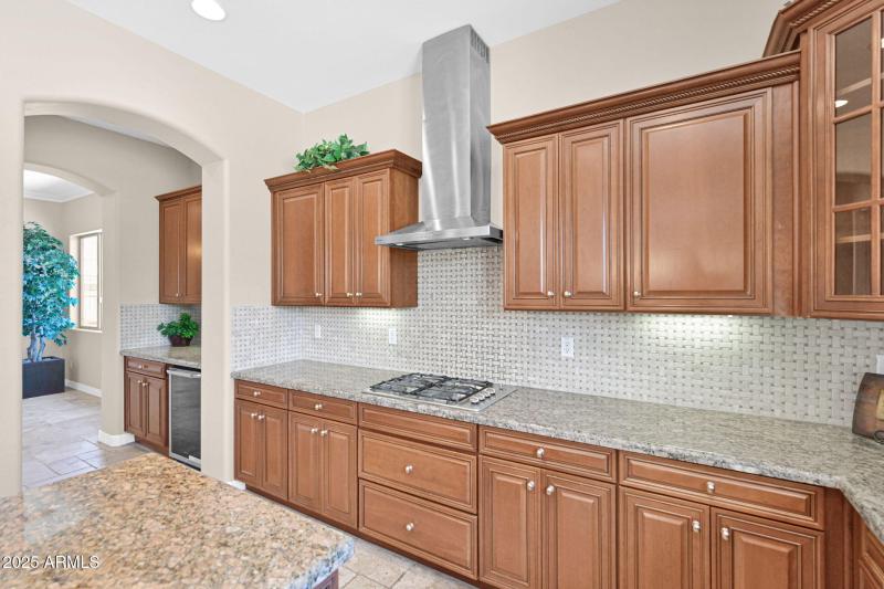 3047 Athena - 13Kitchen