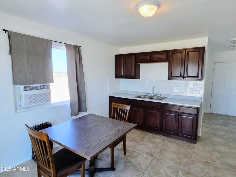 20250730_080837-VSCO