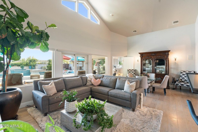 82-web-or-mls-DSC05336