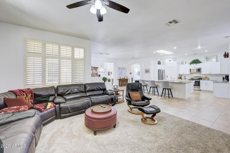 17929 W Buena Vista Dr-17