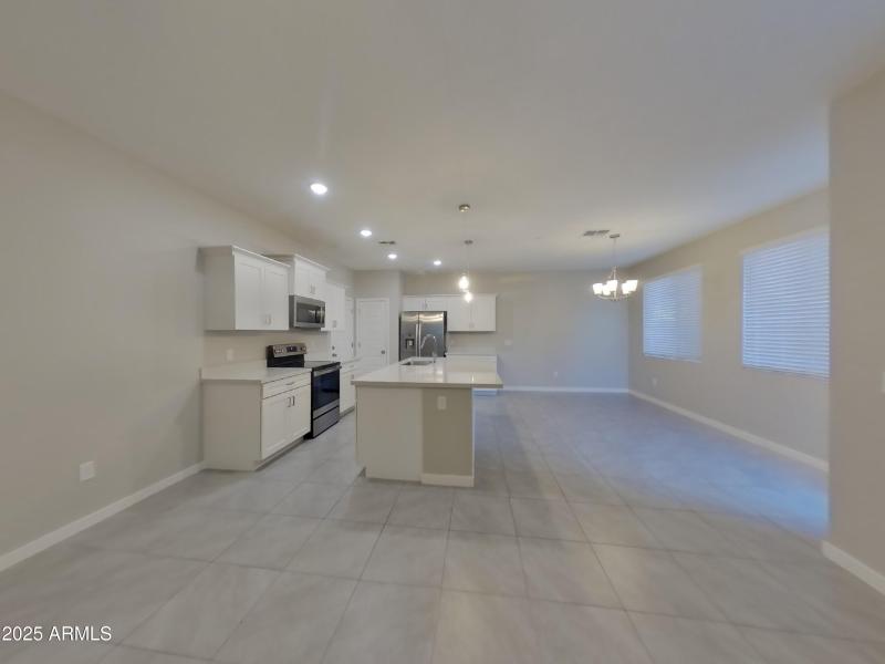 1_pc_43fNPenjMM_5wjrO9TYAc_layout_0