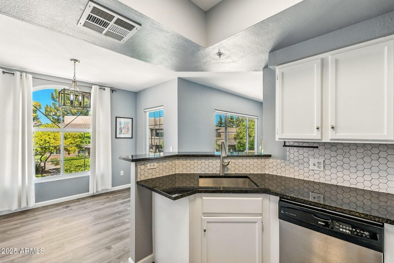 13-web-or-mls-Becker-13