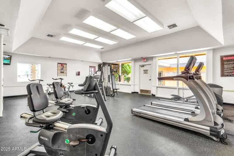 625 W MCKELLIPS RD 399, Mesa, AZ 85201