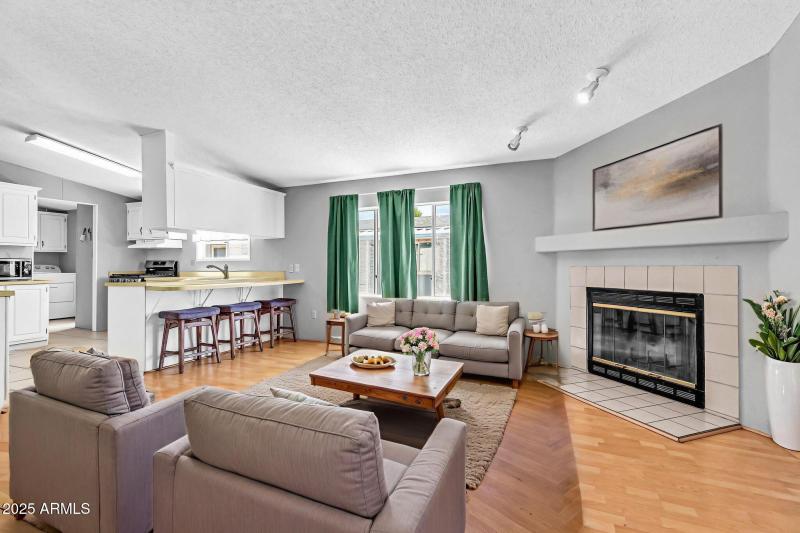 625 W MCKELLIPS RD 399, Mesa, AZ 85201