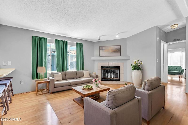 625 W MCKELLIPS RD 399, Mesa, AZ 85201