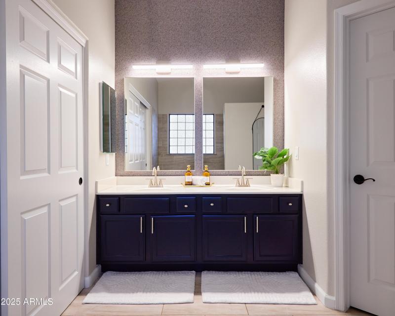 En-Suite Primary Bathroom