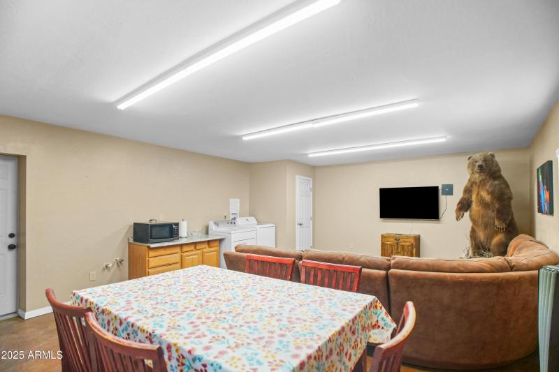 Clubhouse with Laundry