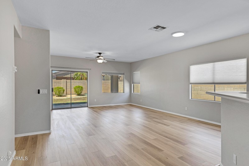 16188 W Hearn Rd-6