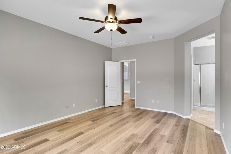 16188 W Hearn Rd-21