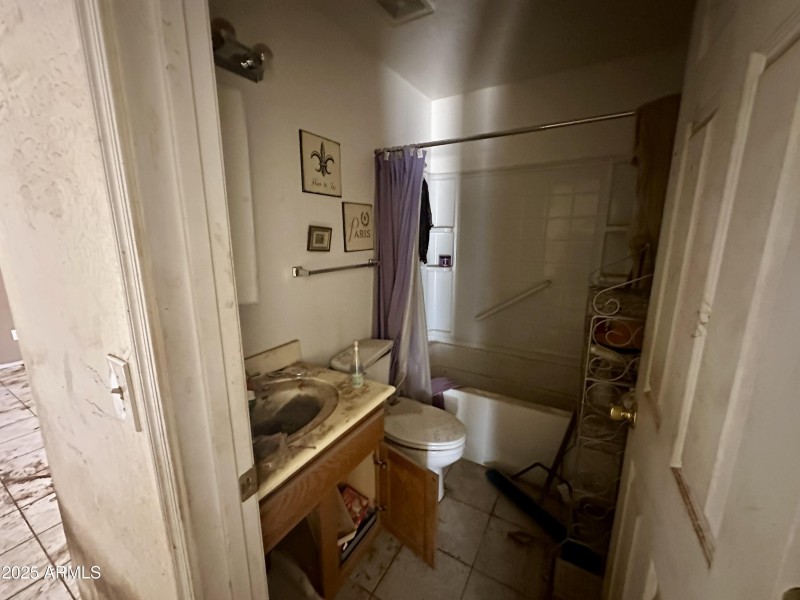 Guest bath