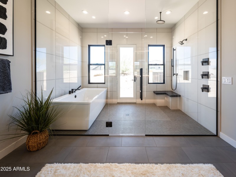 Primary Bathroom W Grand Shower