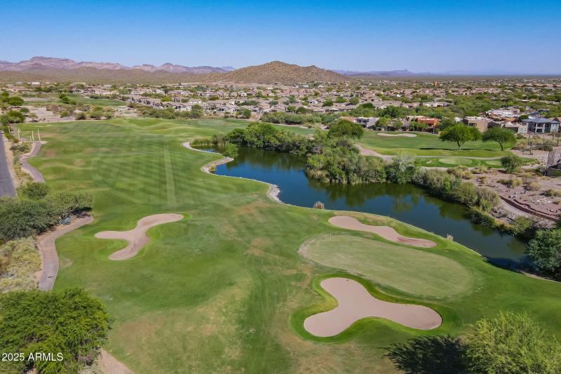 13-web-or-mls-South Veronica-13