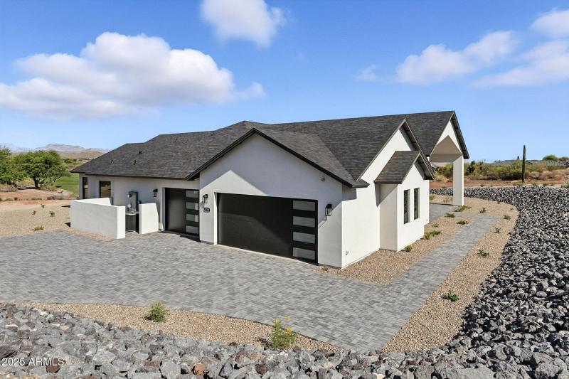 28-web-or-mls-South Veronica-28