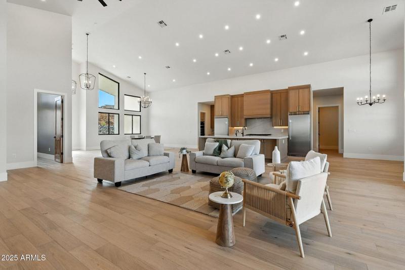 53-web-or-mls-South Veronica-53