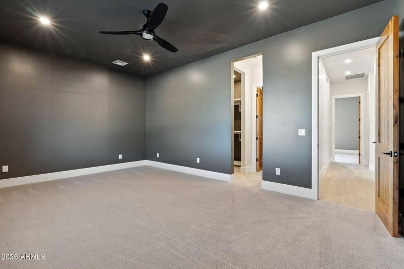 94-web-or-mls-South Veronica-94