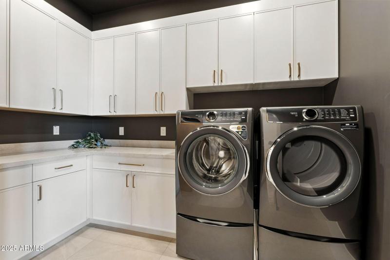 102-web-or-mls-South Veronica-102