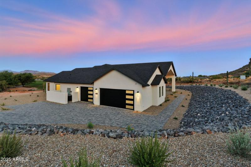 124-web-or-mls-South Veronica-124