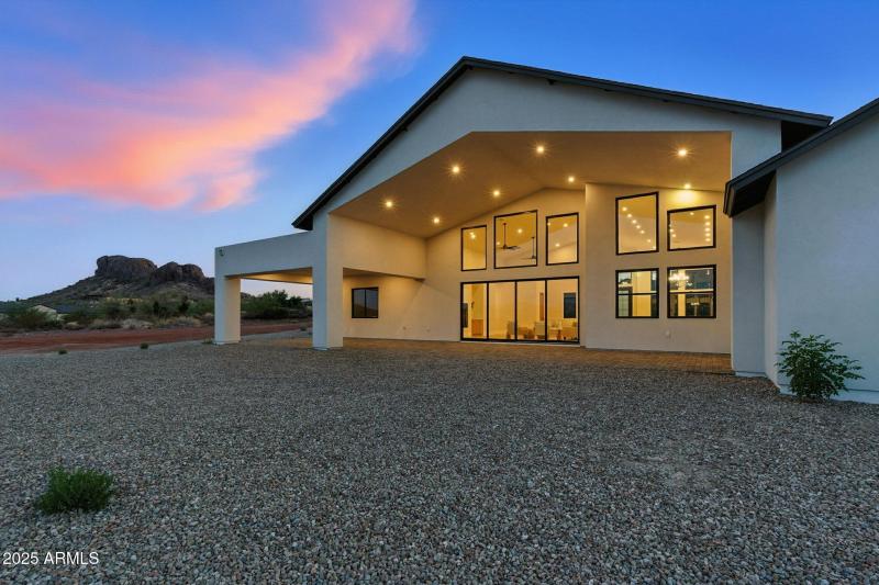 132-web-or-mls-South Veronica-132