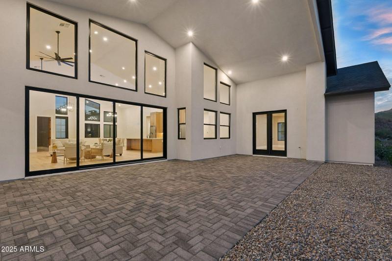 141-web-or-mls-South Veronica-141