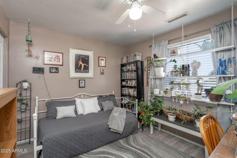 14-web-or-mls-29656-e-wagon-way