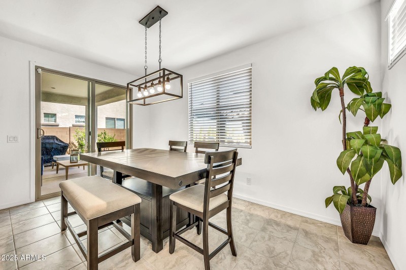 9009 W Orange Dr-11