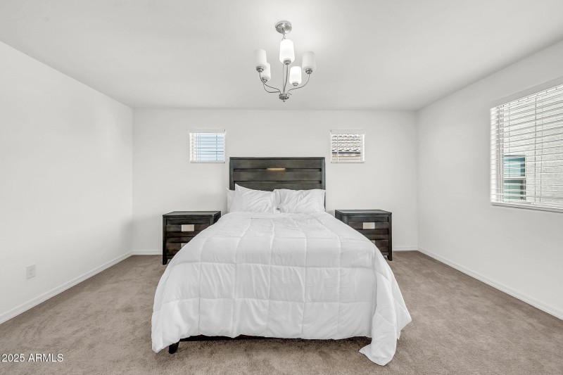 9009 W Orange Dr-25