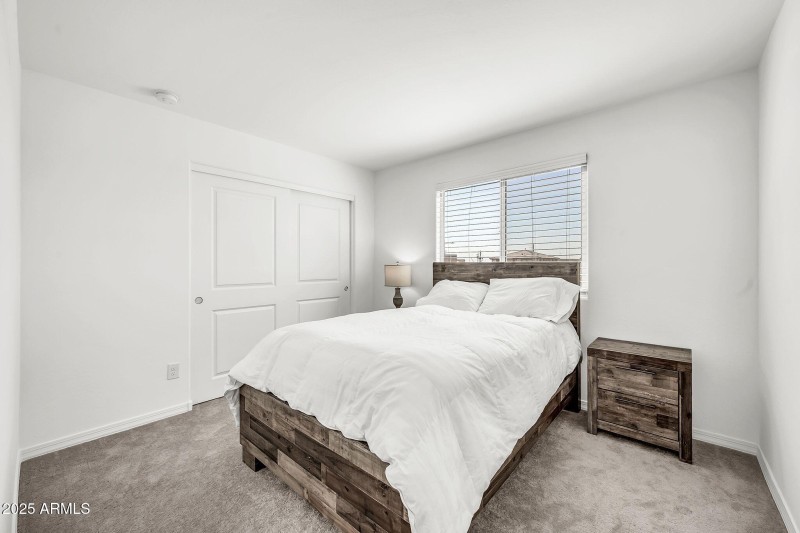 9009 W Orange Dr-28