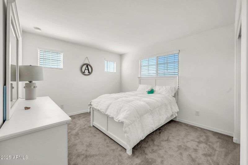 9009 W Orange Dr-30