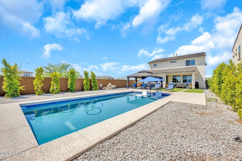 9009 W Orange Dr-44