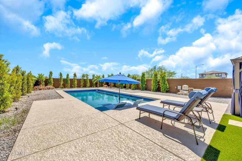 9009 W Orange Dr-48