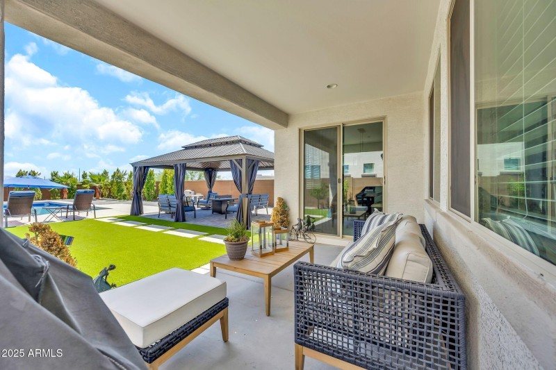 9009 W Orange Dr-51