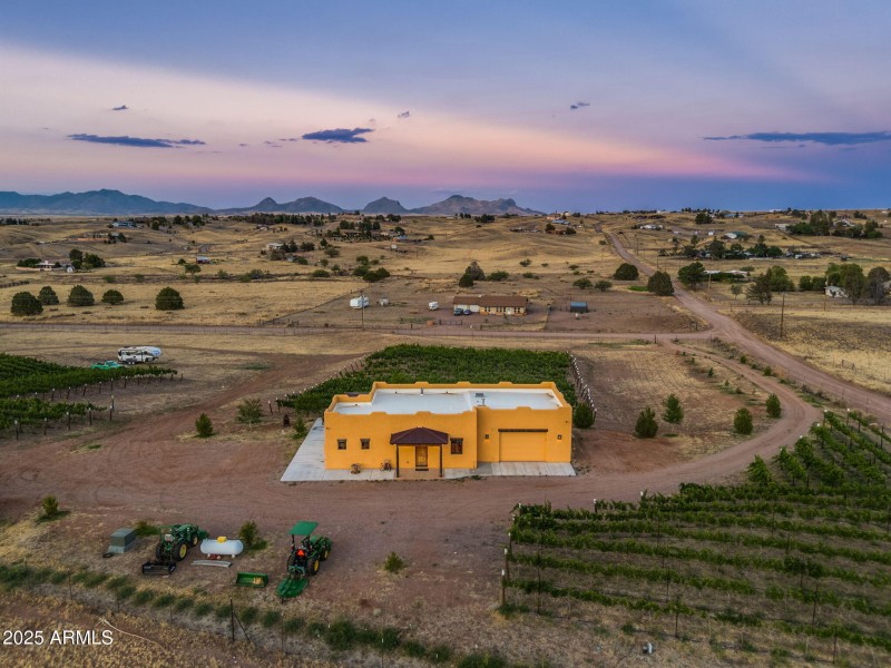 1-web-or-mls-Aerial-Harvest Dr-1