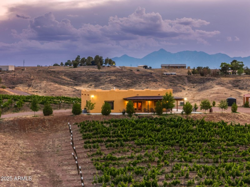 17-web-or-mls-Aerial-Harvest Dr-17