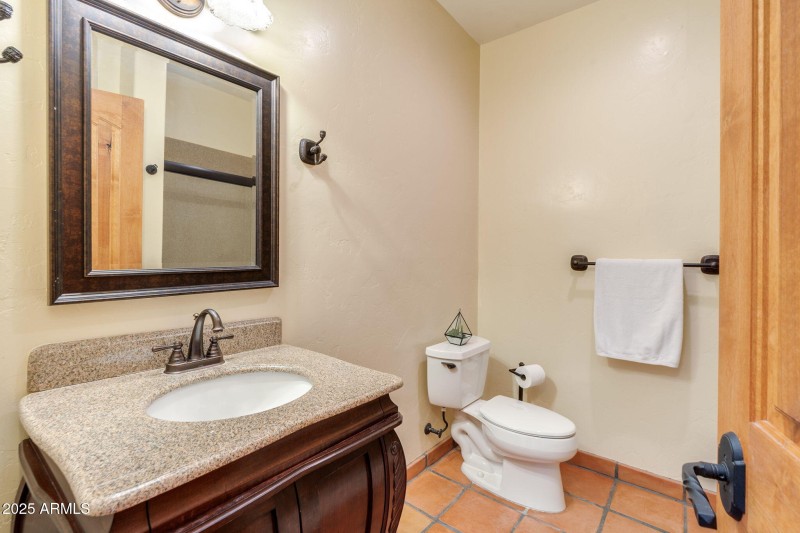 55-web-or-mls-Harvest Dr-35