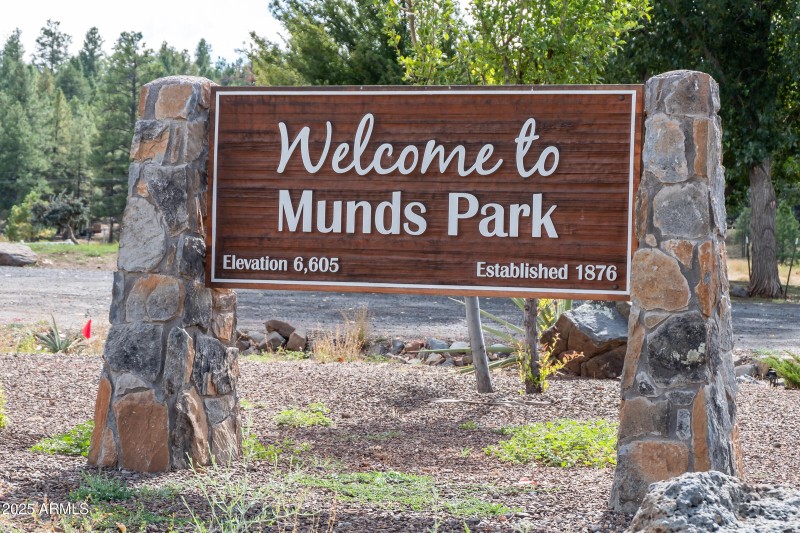 welcome sign