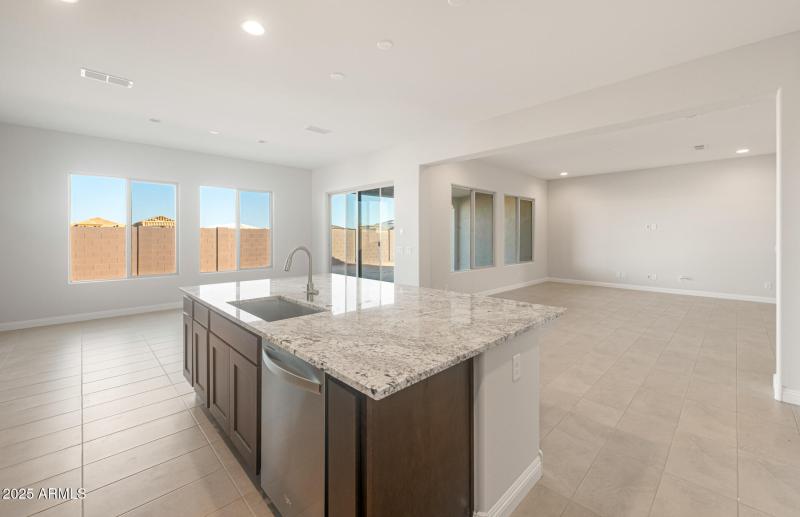 Kitchen/Cafe/Gathering Room