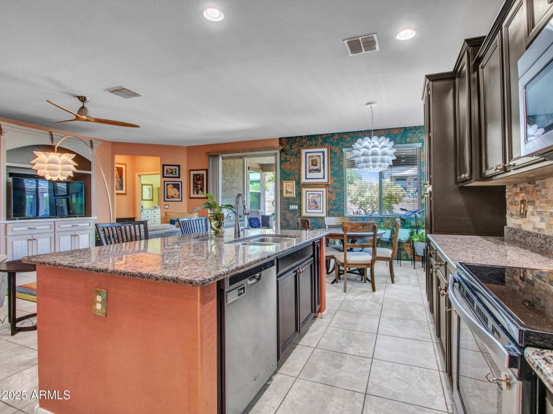 08-Kitchen-(6)
