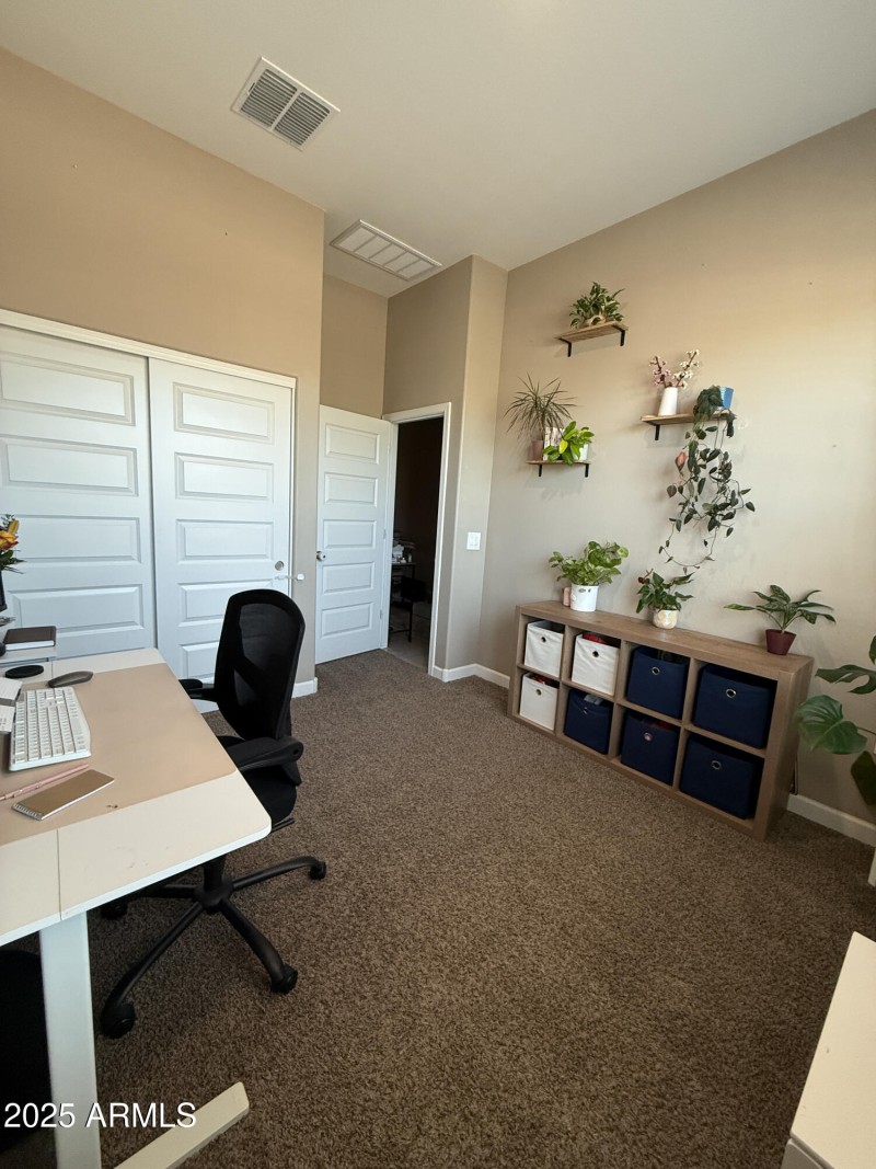 2) 61040-688c1e04ca4b8