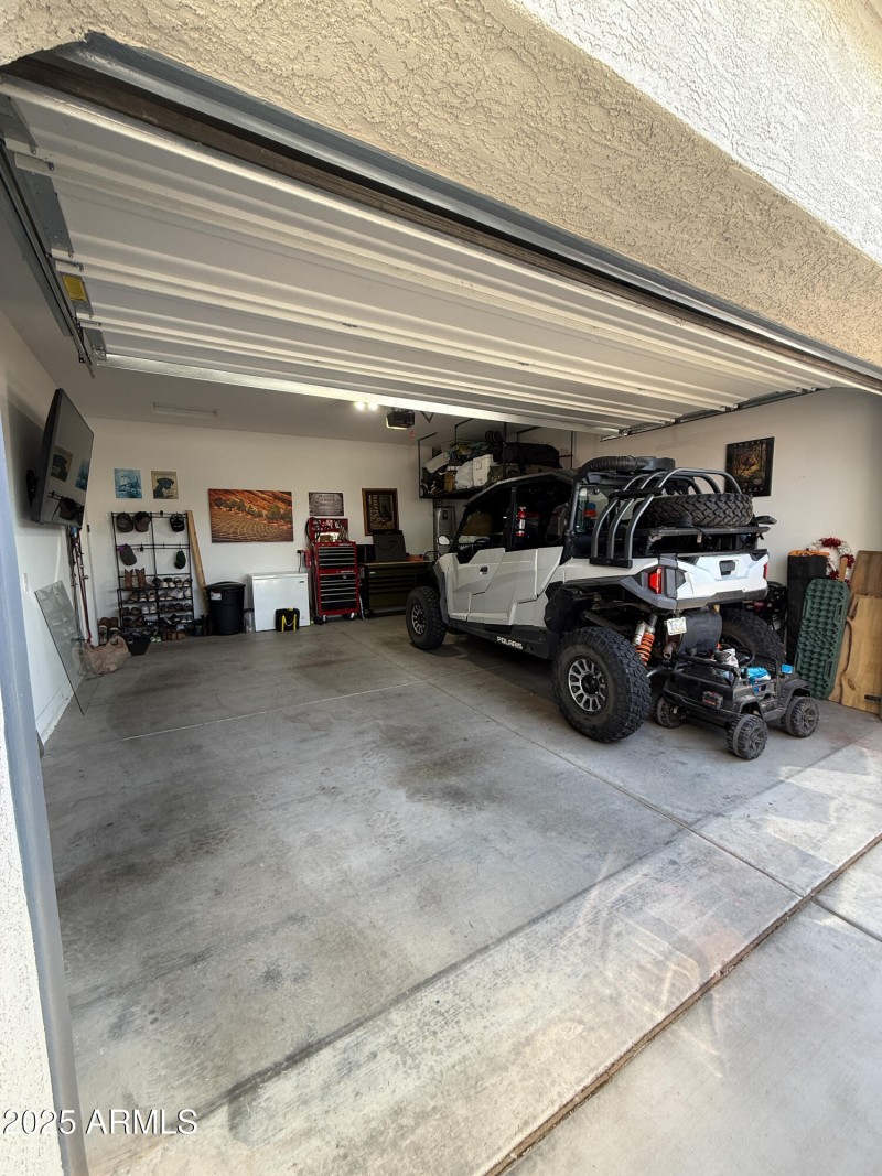 32) 61040-688c1e2193333