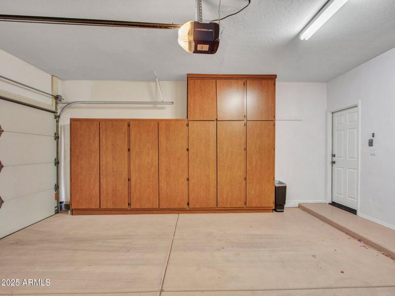 14-Garage-(1)
