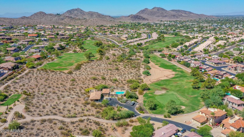 Drone_04_Community pools & Surrounding g