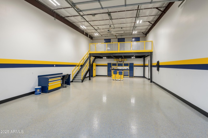 ARMays-FalconStorage_MSP0097