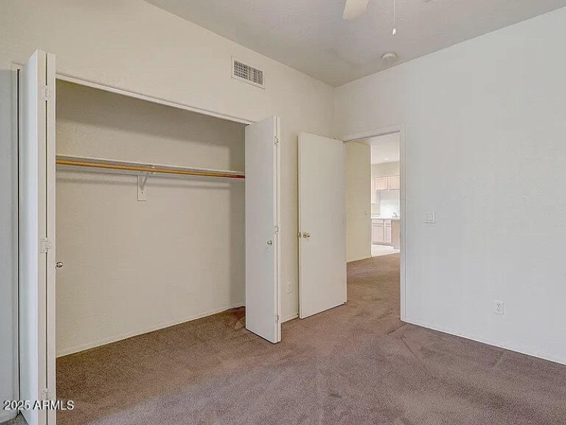 2B239CED-01F3-4145-B91D-96081266B37F