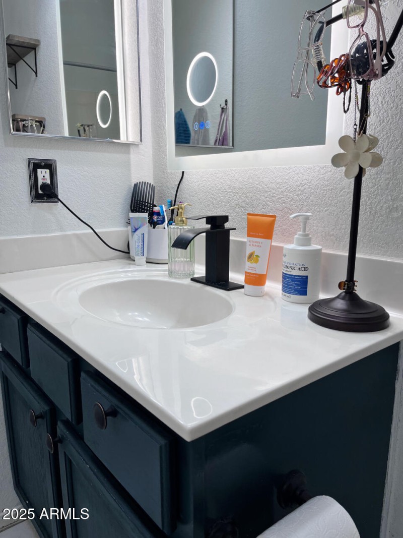 7C007F1E-8A34-4B21-9032-E9D7ACAE0B34