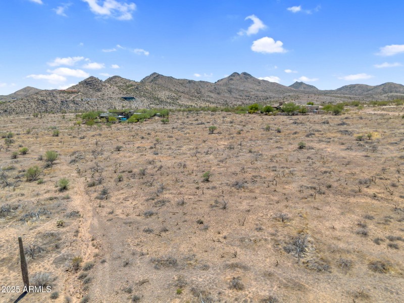 31-web-or-mls-DJI_0643