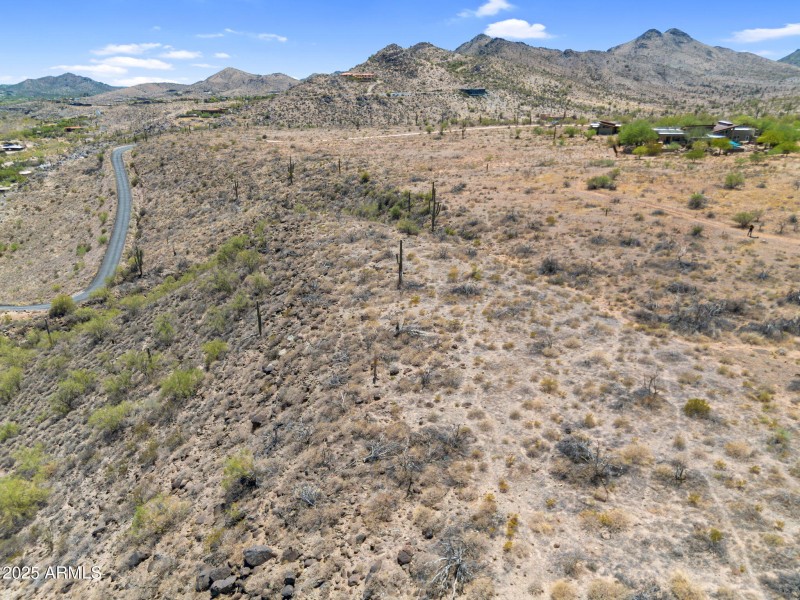 19-web-or-mls-DJI_0631