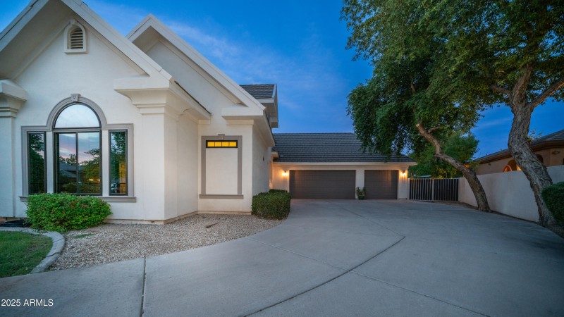 7467 S Rita Ln Exterior Photos-2